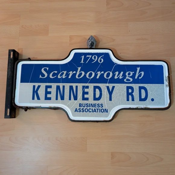 Scarborough Kennedy Rd Sign - Picture 2 of 6